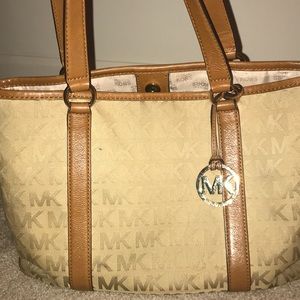 Michael Kors purse